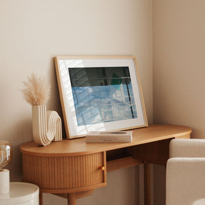 jo - @dmjoao - Oben - Photography Print - Framed Room